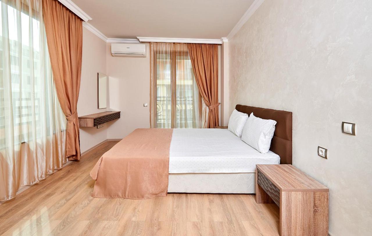 Aparthotel Boutique Rose Gardens Pomorie Extérieur photo