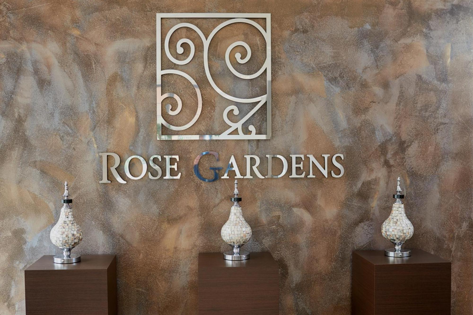 Aparthotel Boutique Rose Gardens Pomorie Extérieur photo