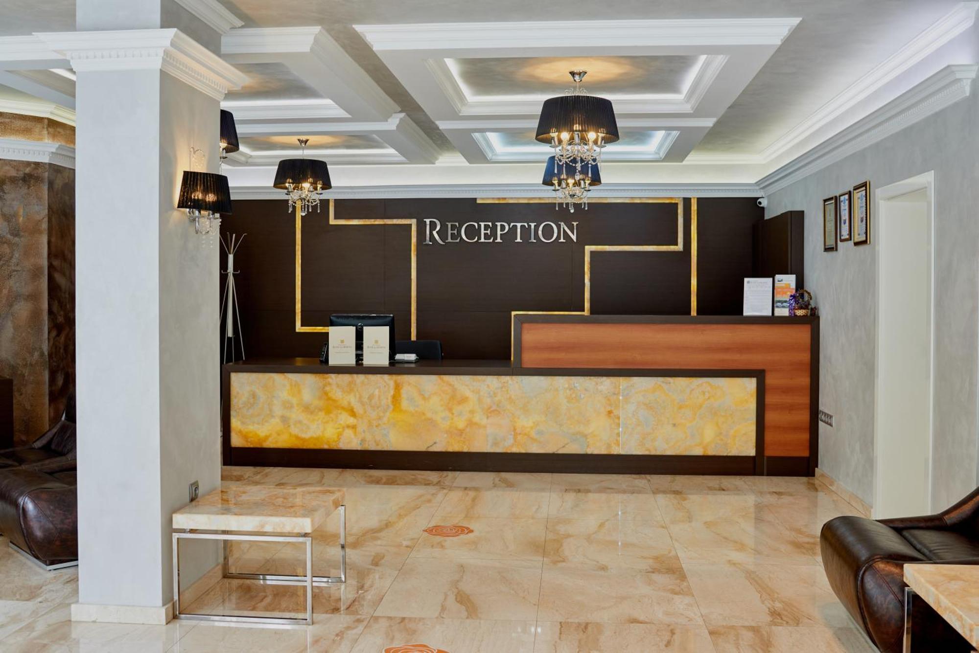 Aparthotel Boutique Rose Gardens Pomorie Extérieur photo